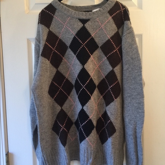 RG512 Other - NWT RG512 Men’s Gray sweater Argyle pattern